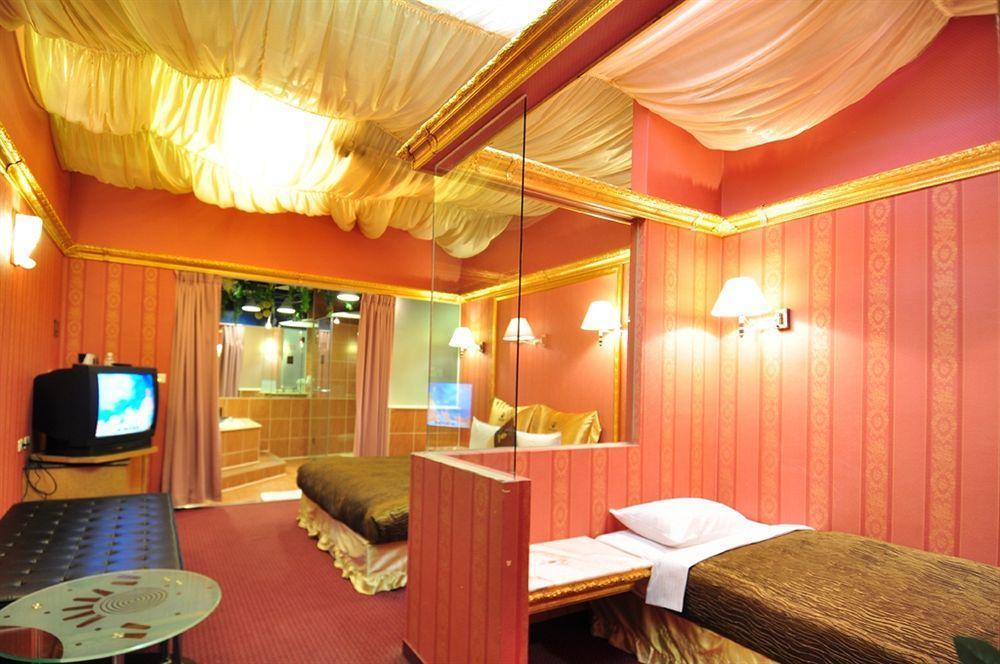 The We Hotel Taipei Dış mekan fotoğraf