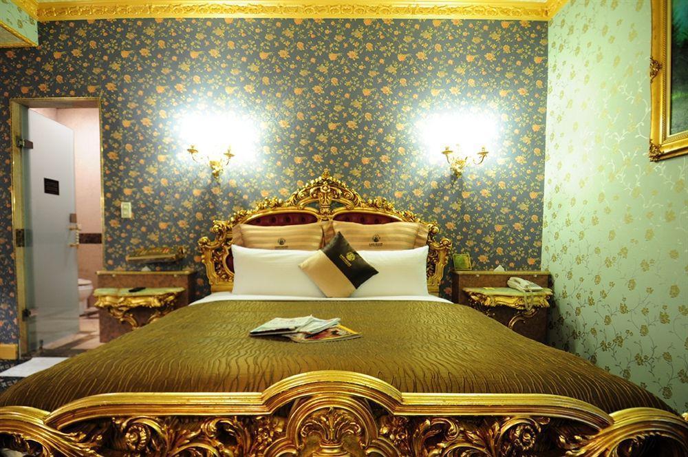 The We Hotel Taipei Dış mekan fotoğraf