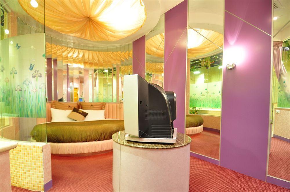 The We Hotel Taipei Dış mekan fotoğraf