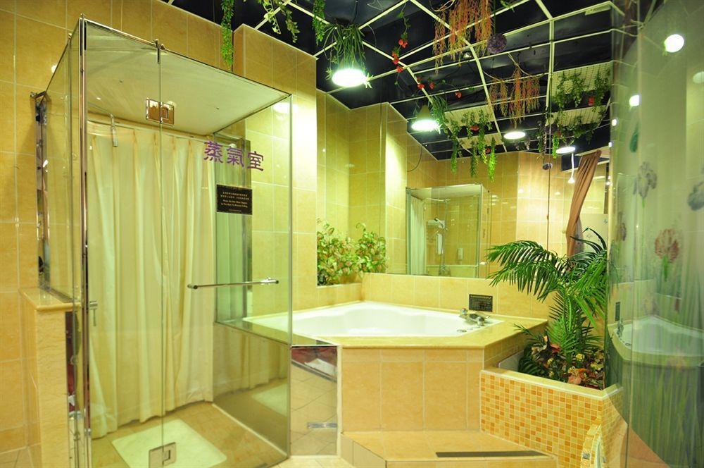 The We Hotel Taipei Dış mekan fotoğraf